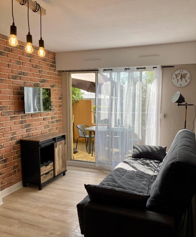 Photo de la galerie de l'établissement Cap D’agde Falaises - rez de jardin, proche plages, au Cap d'Agde