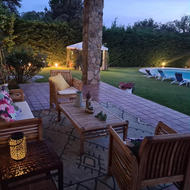 Vonkajšia záhrada v ubytovaní Villa Prana