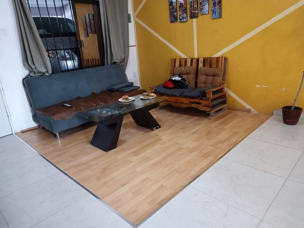Posezení v ubytování El Costeñito Hostal