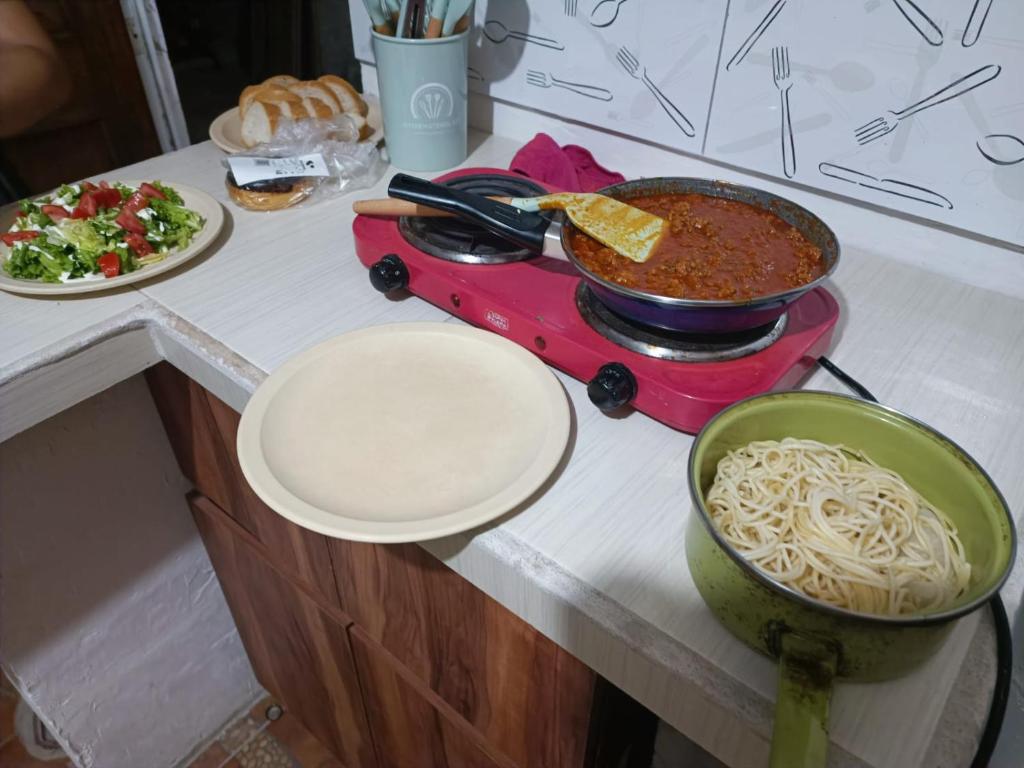 Jídlo v hostelu nebo okolí