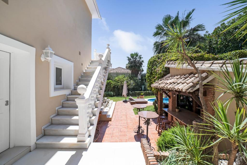 VILLA LILIA, Marbella, Spain - Booking.com