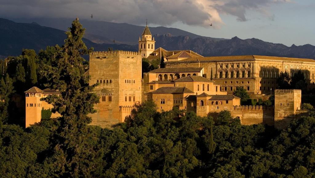 ALBAICIN GLORIA DREAMS. A LOS PIES DE LA ALHAMBRA, Granada ...