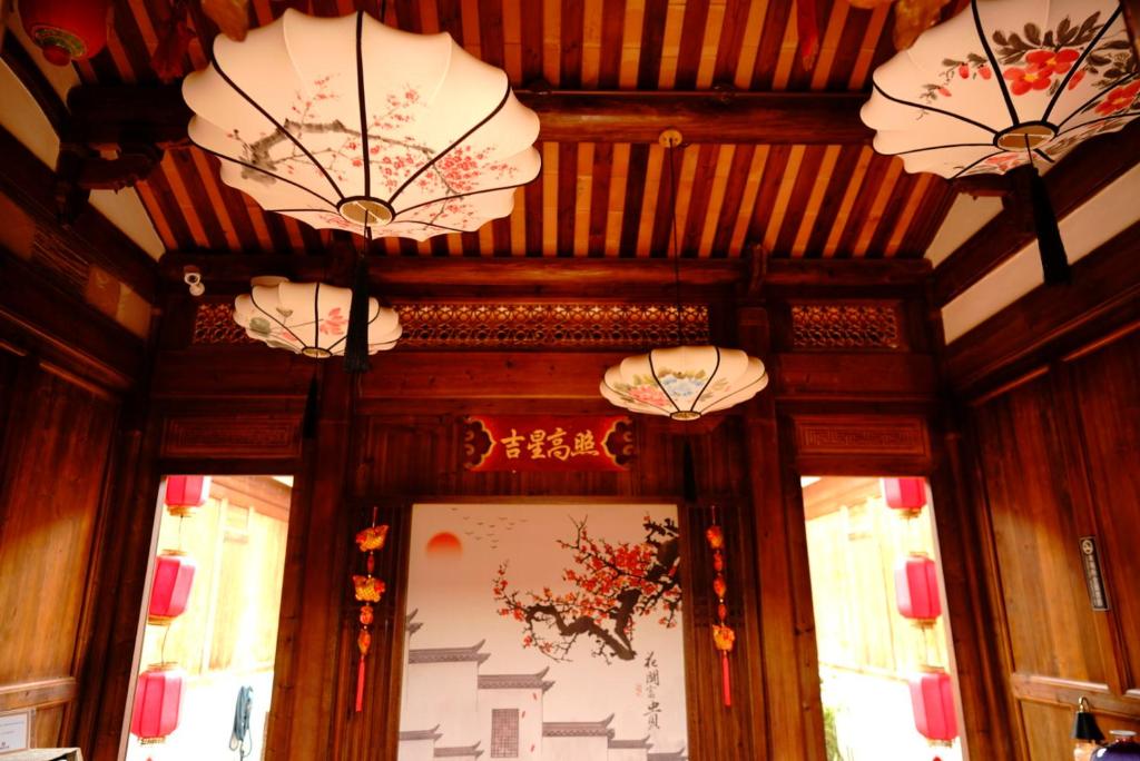 Fotografie z fotogalerie ubytování 新龍頭古厝本館 Shin Long Tou B&B v destinaci Jinning