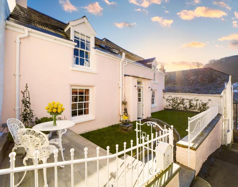 Rose Cottage, Port Isaac (updated prices 2024)