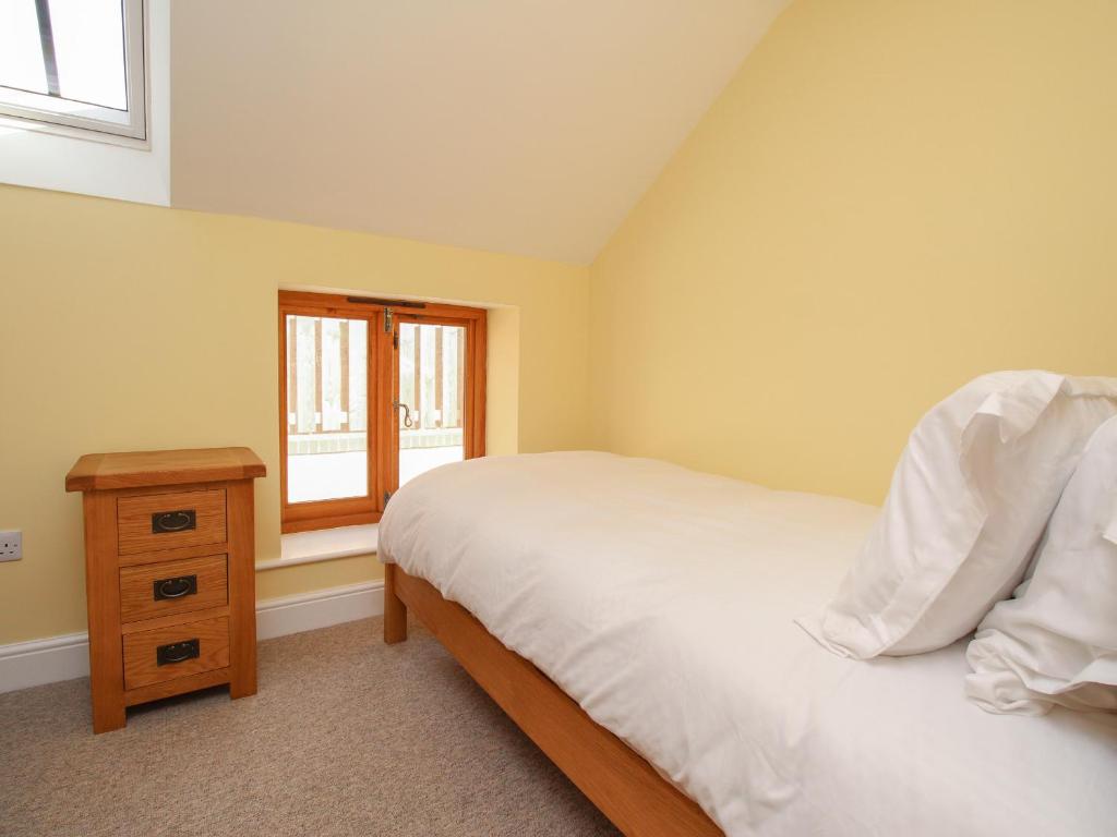 The Stables, Burton Bradstock, Bridport Updated 2022 Prices