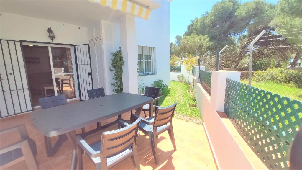 Balkón alebo terasa v ubytovaní Apartamentos Rotonda