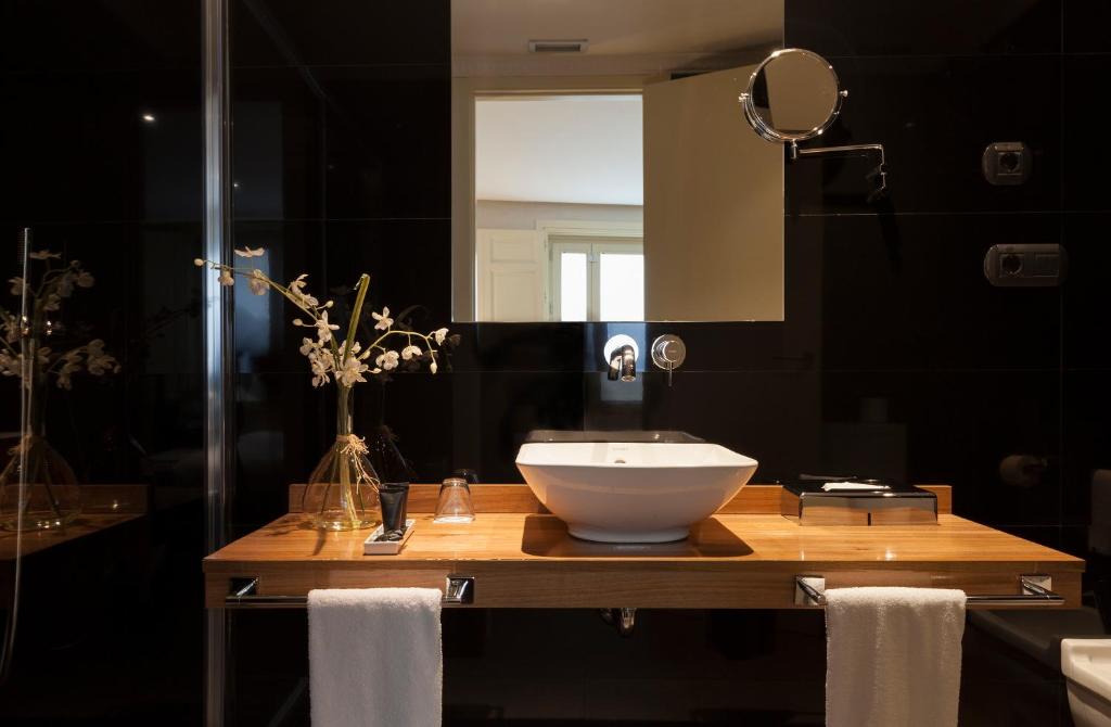 Un baño de Hotel Sardinero Madrid