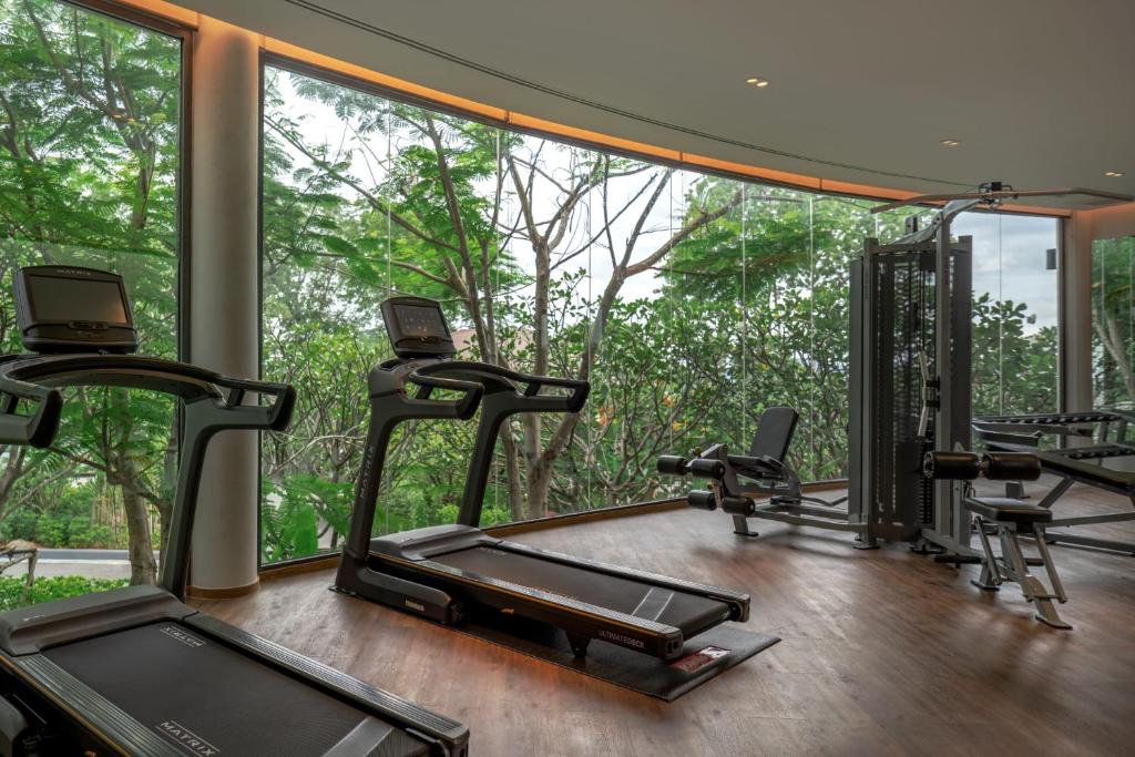Fitness centrum a/nebo fitness zařízení v ubytování Noku Phuket