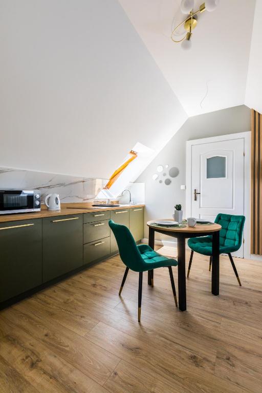 Posedenie v ubytovaní Apartamenty Krupówki 48B