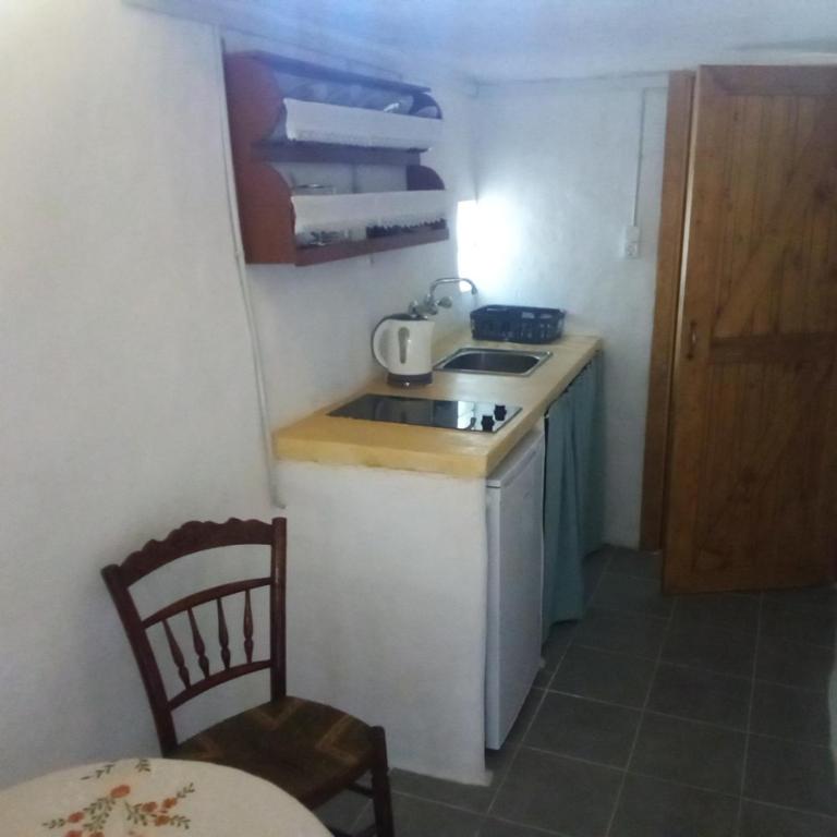Kuchyň nebo kuchyňský kout v ubytování Venduri House