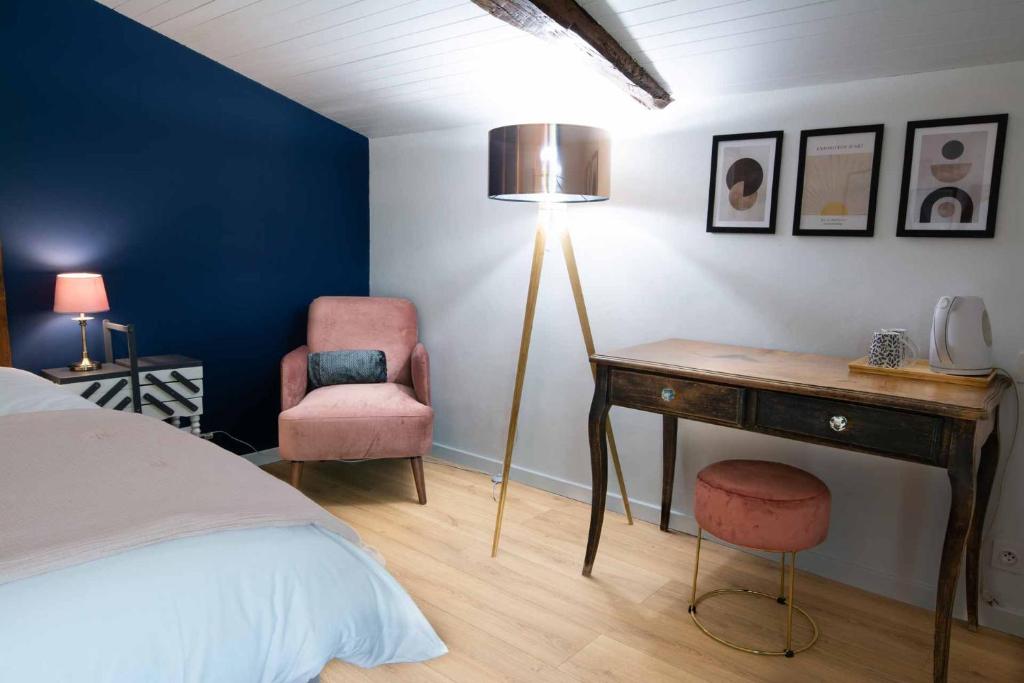 Les Chemins de Berdis - Chambre Double Avec Salle De Bain Privée