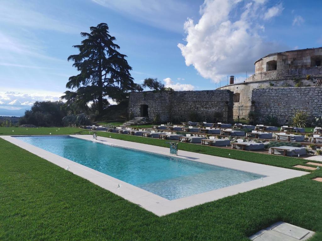 Bazén v ubytování Relais Forte Benedek Wine & SPA - Adults Only nebo v jeho okolí
