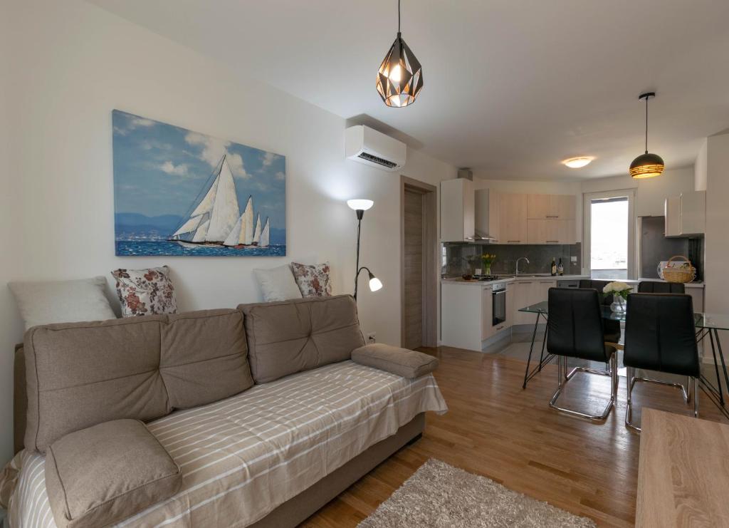 Kuchyňa alebo kuchynka v ubytovaní Empress apartment