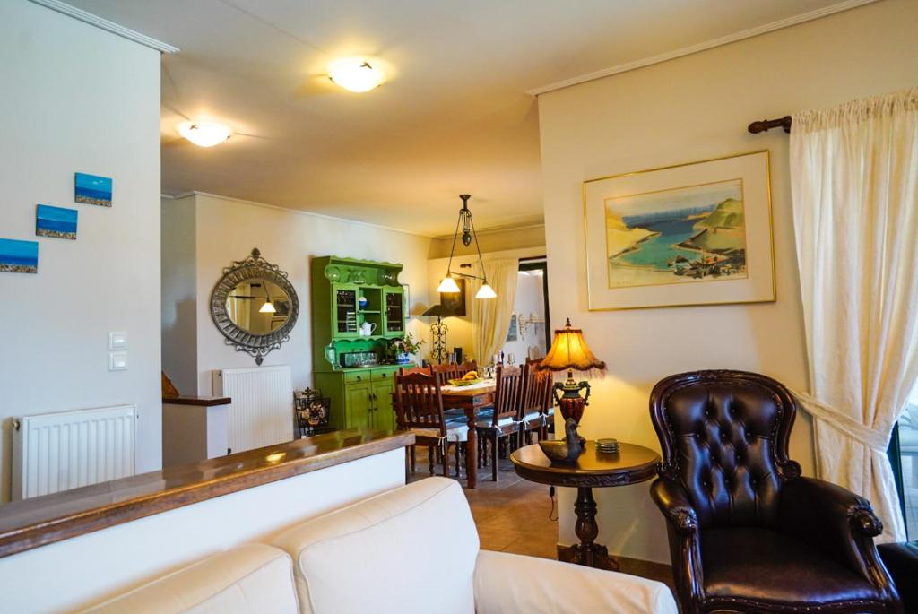 Villa Irene: Θέα πισίνα, Θέα θάλασσα photo