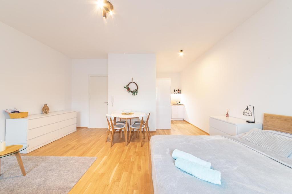 Posteľ alebo postele v izbe v ubytovaní Deštné apartmány