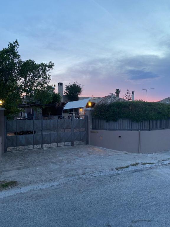 Villa Irene: Θέα πισίνα, Θέα θάλασσα photo