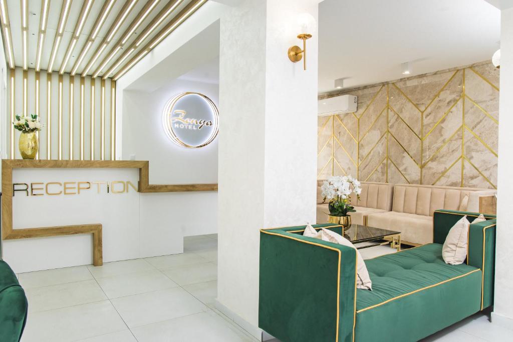A seating area at Hotel Zonya