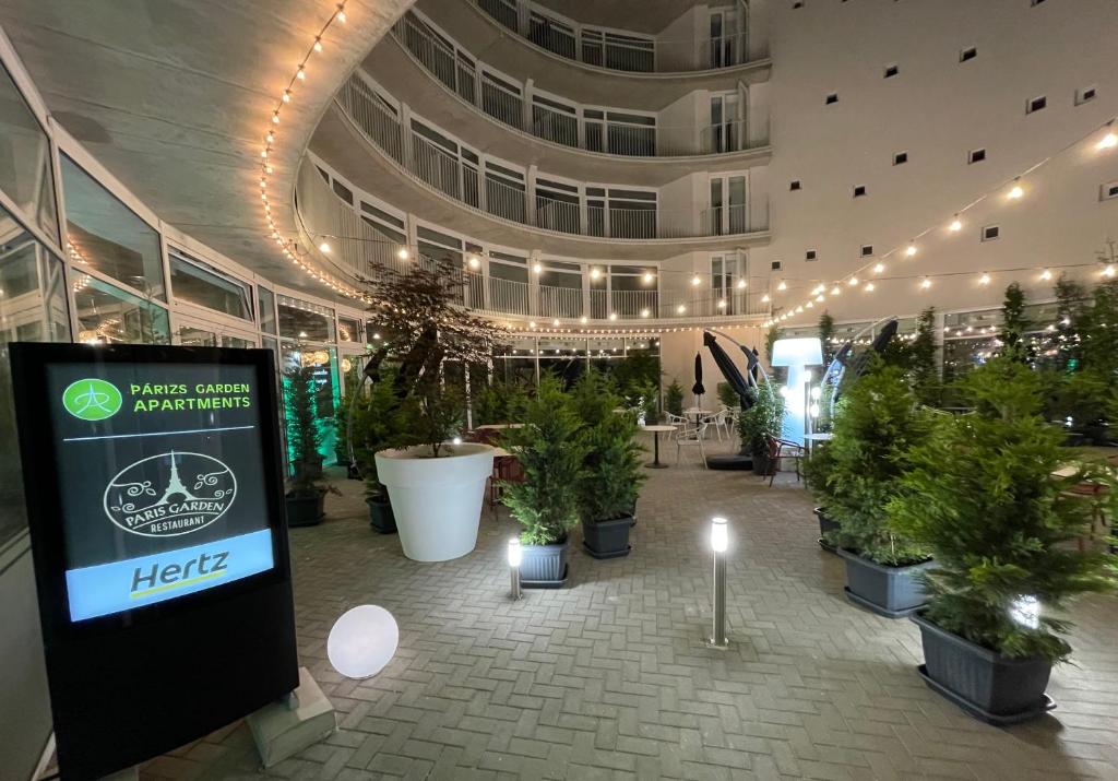 Parizs Garden Apartments - Resim 35