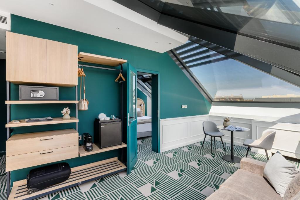 Hotel Oktogon Haggenmacher by Continental Group - Resim 32