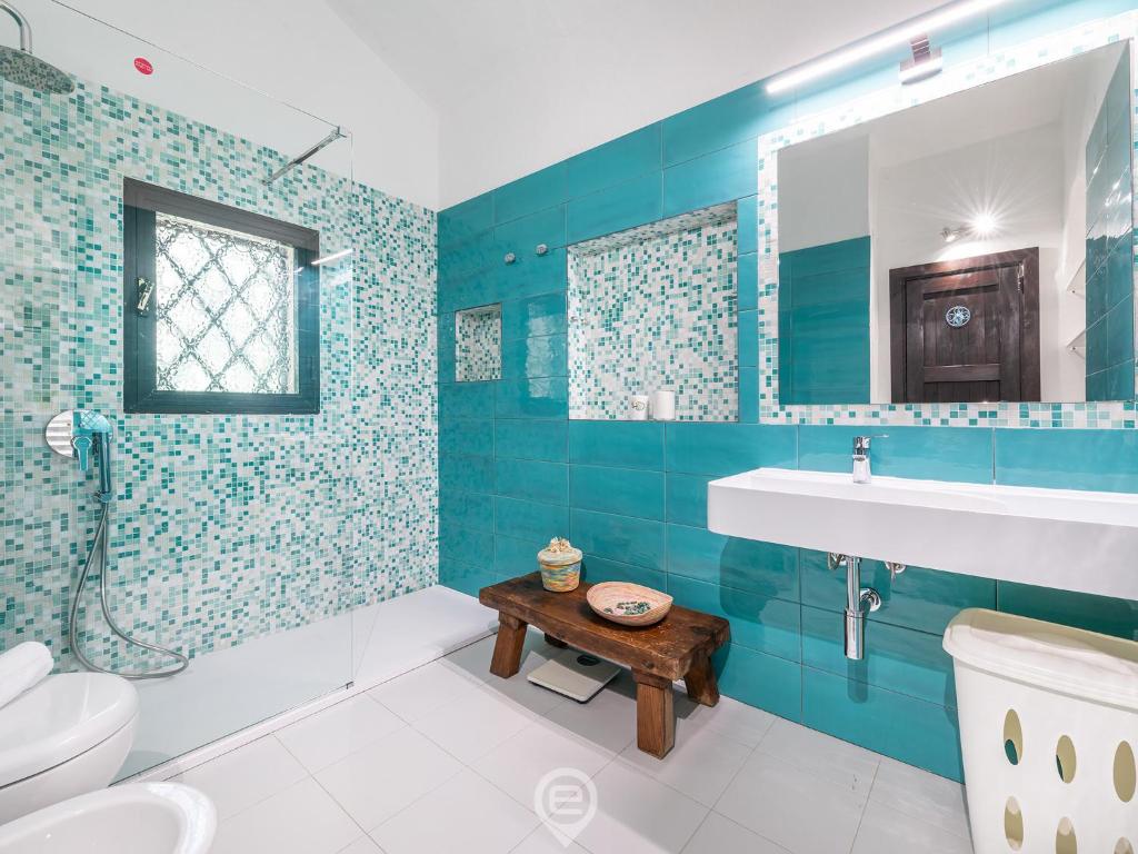 A bathroom at Villa Mistral