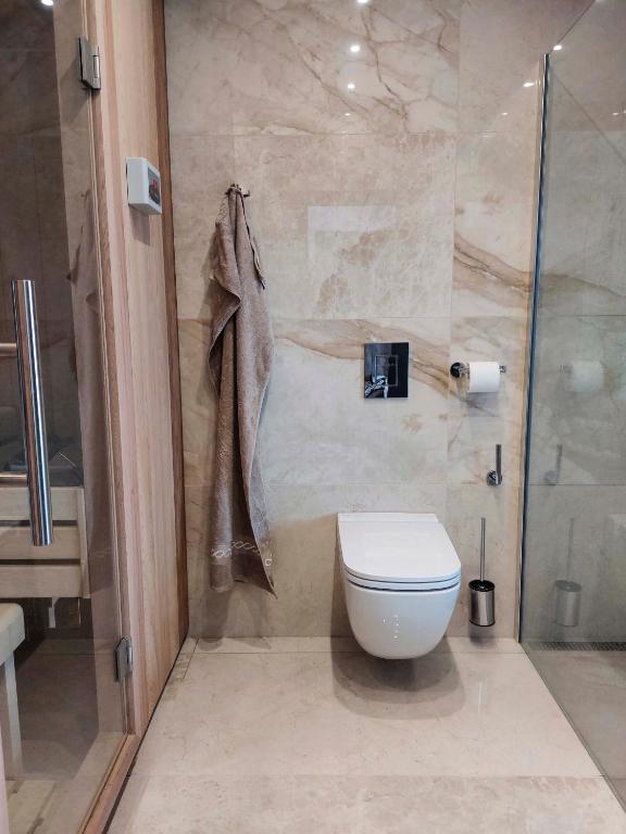 Kúpeľňa v ubytovaní Wellness chalet Vénus