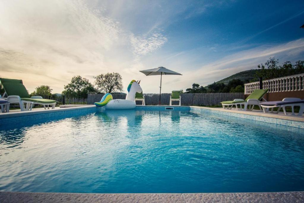 Fotografia z galérie ubytovania House Gaby with pool v destinácii Labin