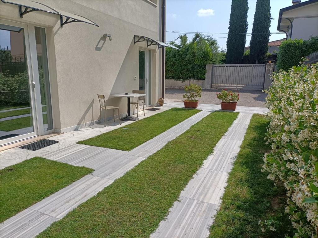 Zahrada ubytování Garda Guest House