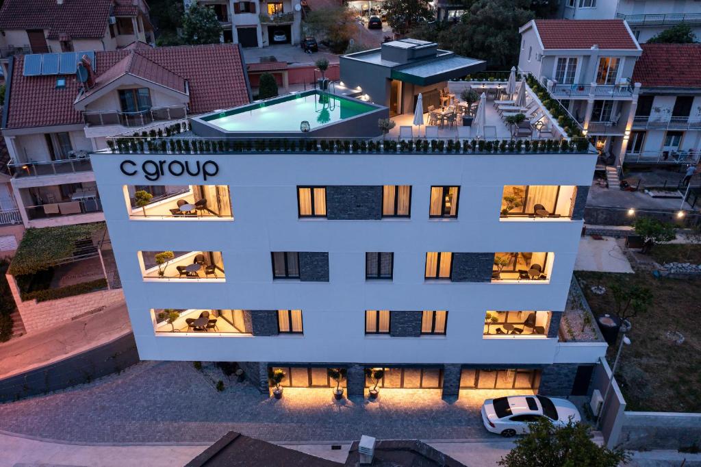 Budova, kde se apartmán nachází