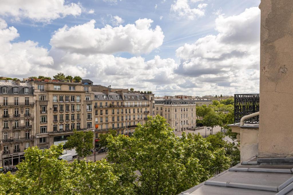 Výhľad na mesto Paríž alebo výhľad na mesto priamo z apartmánu