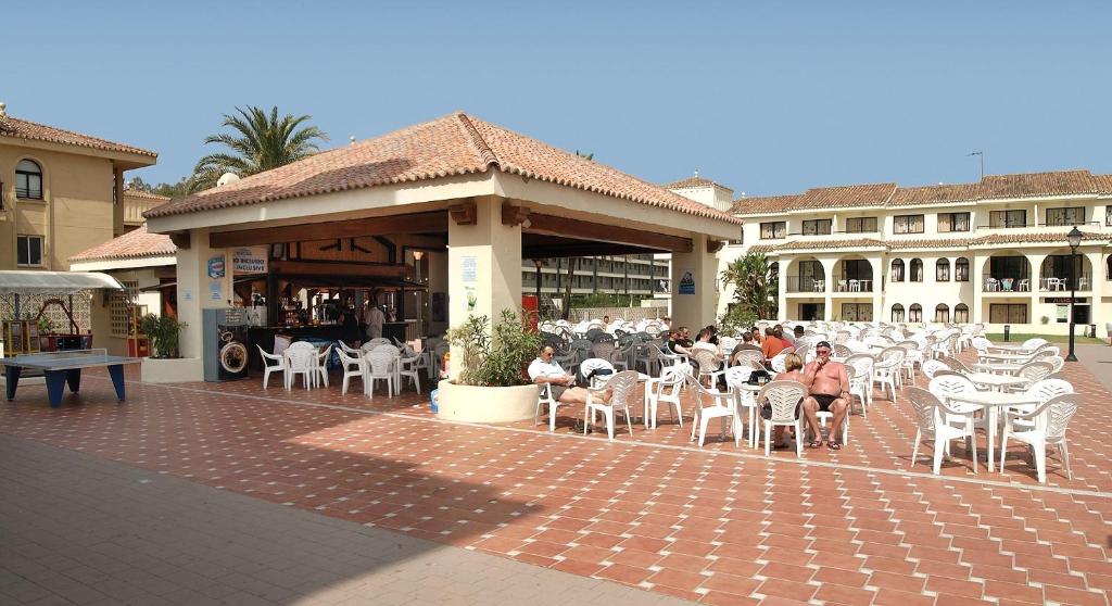 Restaurace v ubytování Hotel Puente Real