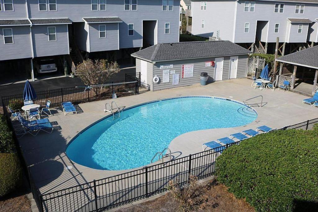 Apartment Turtle Cove 203, Surf City, NC