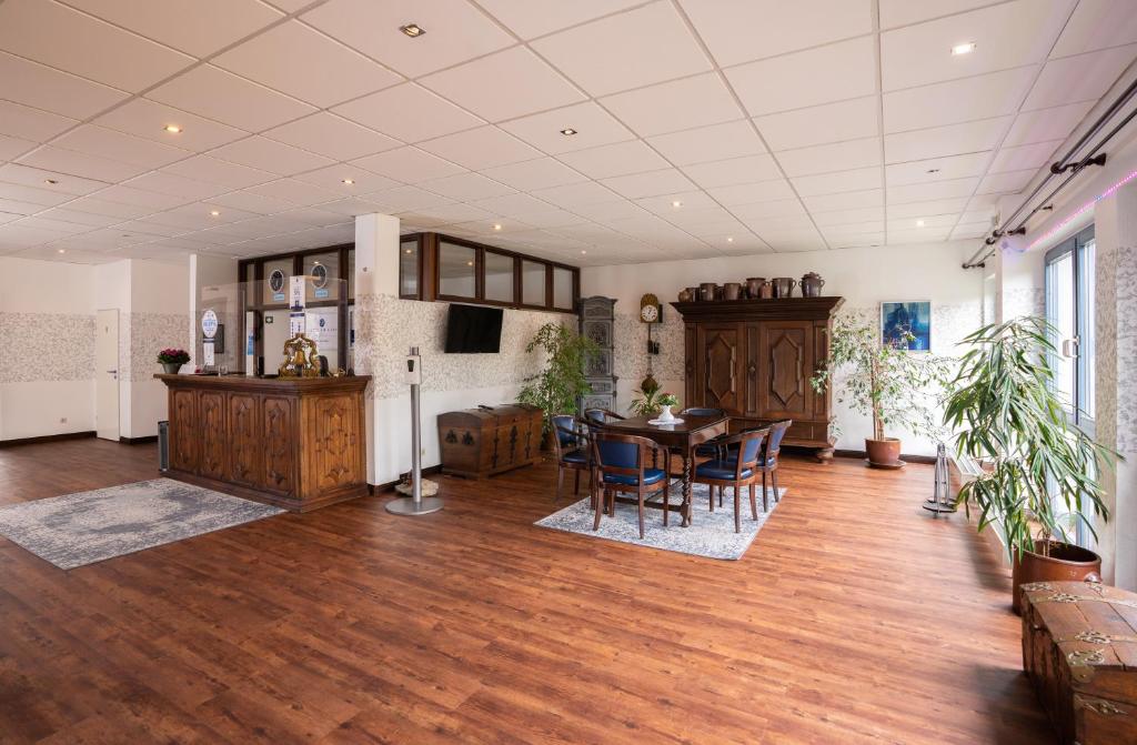 Hotel Am Kamp - Resim 14