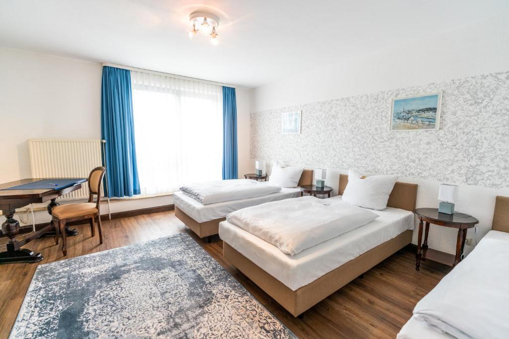 Hotel Am Kamp - Triple Room