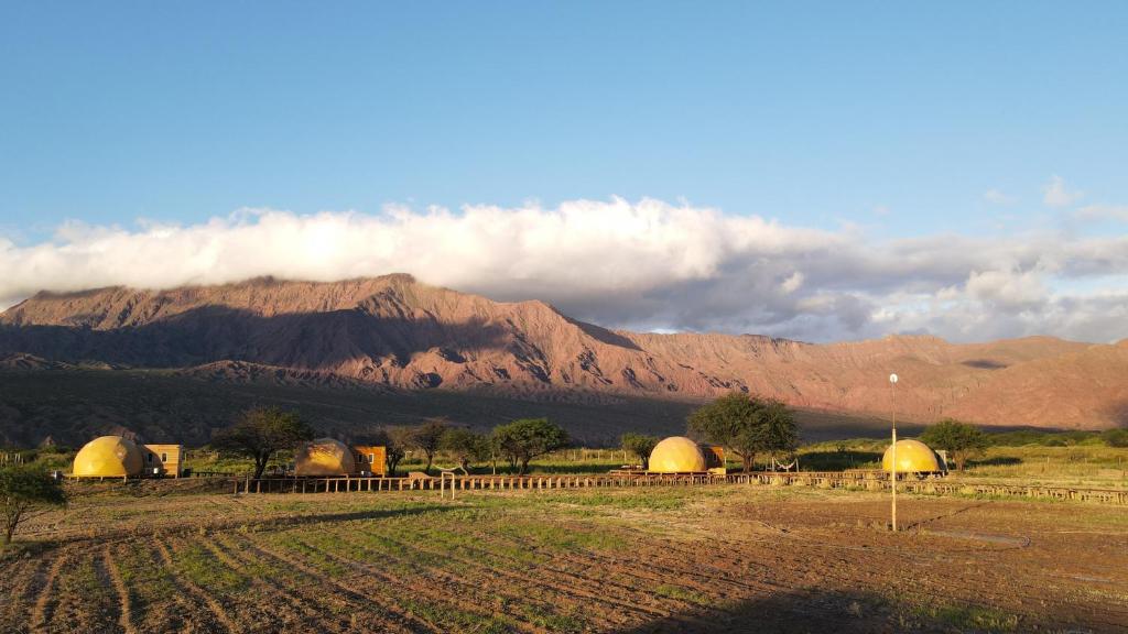 Un paisaje natural cerca del camping