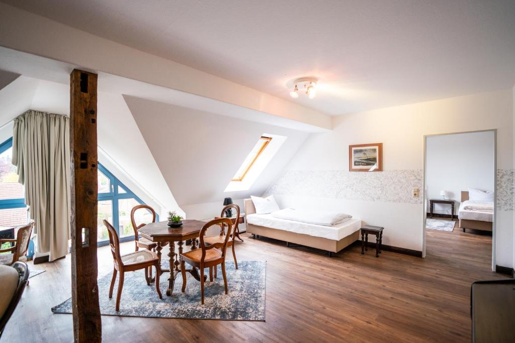 Hotel Am Kamp - Apartment With Balcony