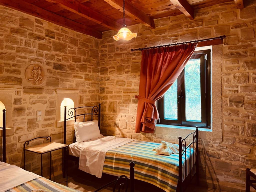 Postel nebo postele na pokoji v ubytování Villa Olympia - Villa Erato
