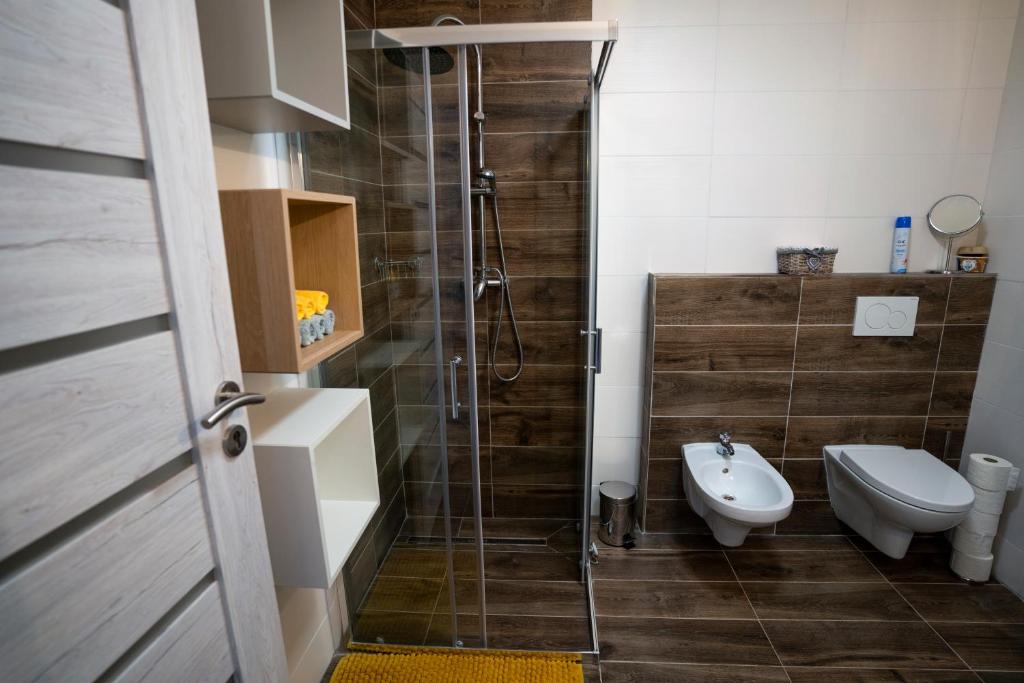 Koupelna v ubytování APARTMÁNY DRING