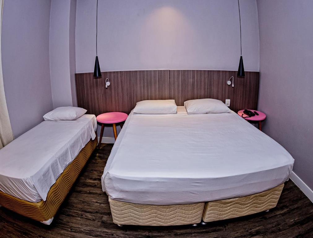 Postel nebo postele na pokoji v ubytování B Hotel Salvador