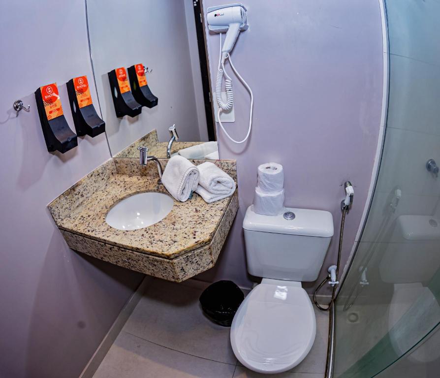 Koupelna v ubytování B Hotel Salvador