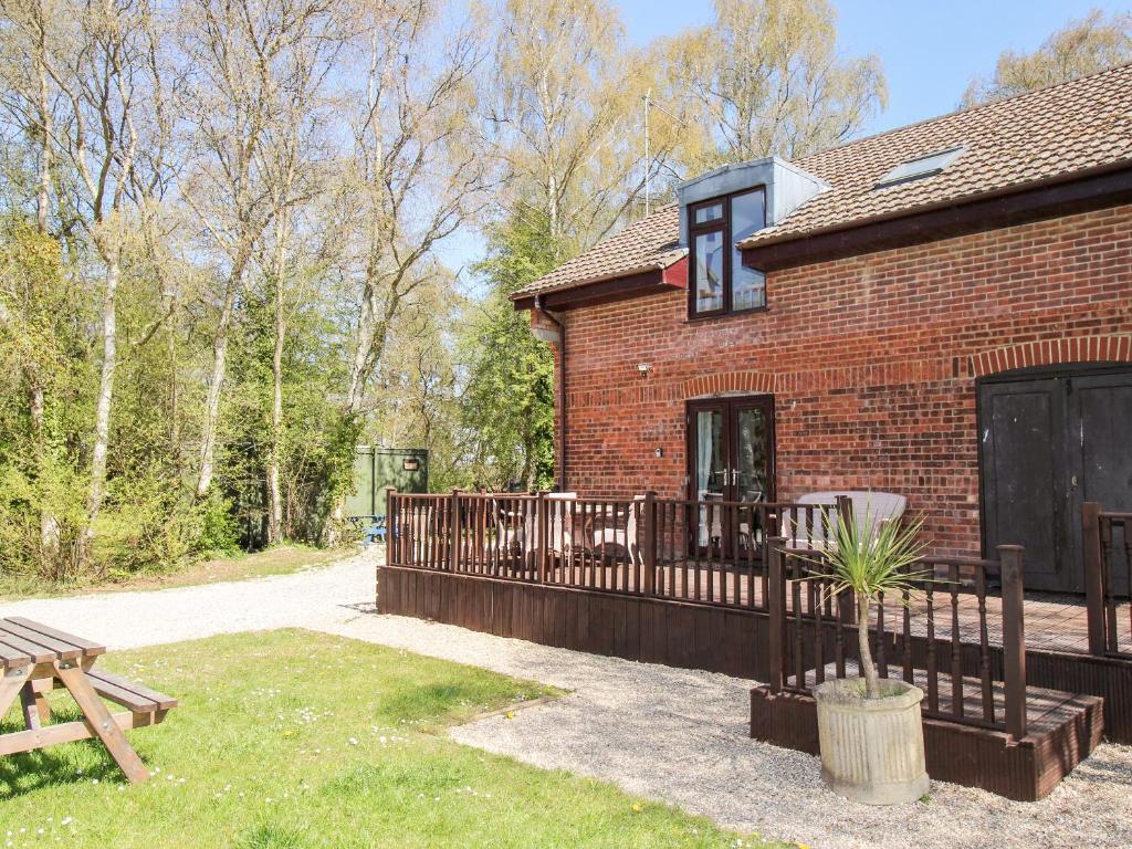 Durdle Door Lodge - Housity