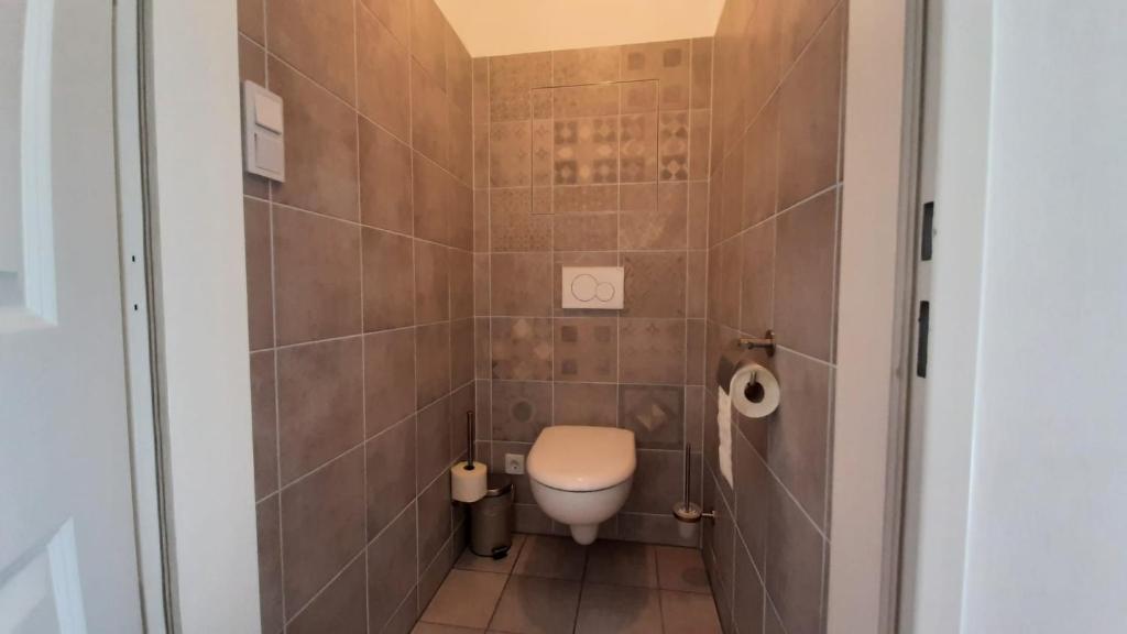 Pia's Gardenview - 15