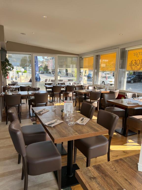 Restaurace v ubytování Auberge La Veranda