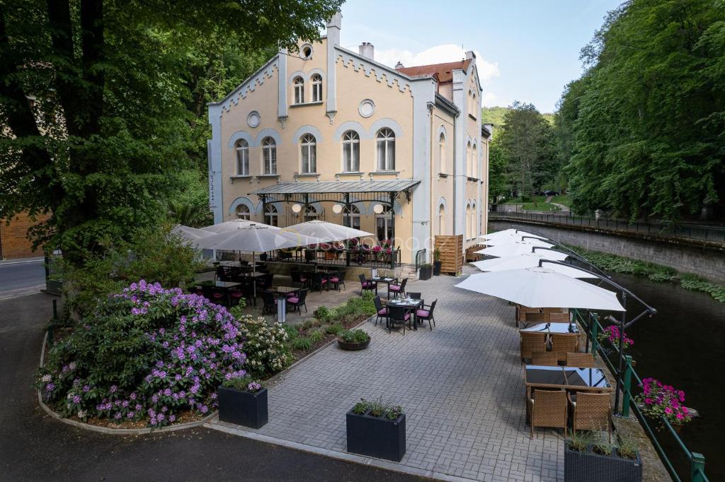 Villa Basileia Riverside - Resim 12