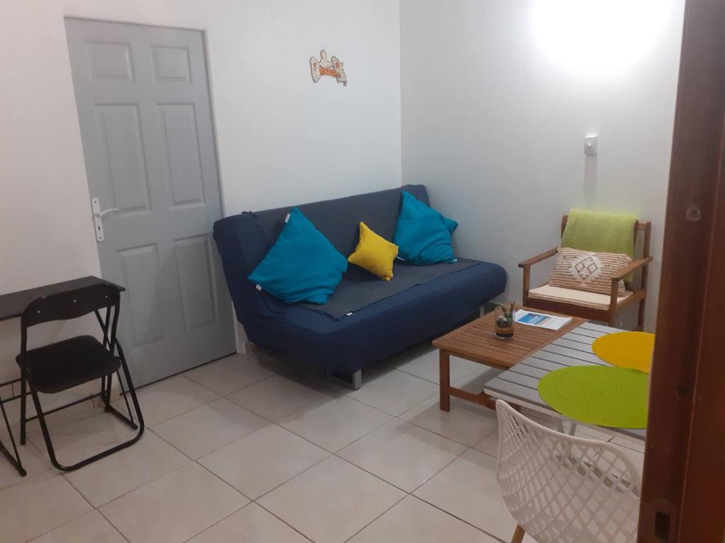 Posezení v ubytování CHEZ COCO appartement BALISIER