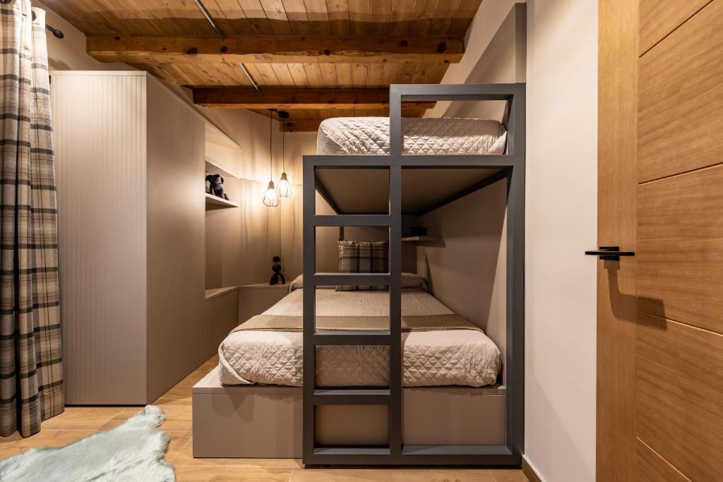 Postel nebo postele na pokoji v ubytování Cerdanya Mountain Residences