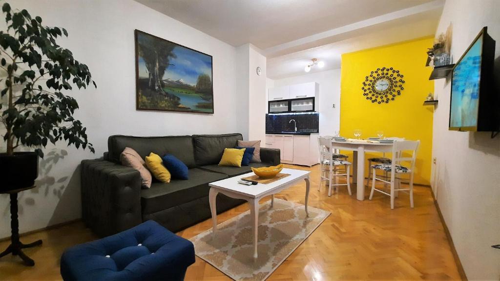 The Kings Apartment - Apartment With Balcony