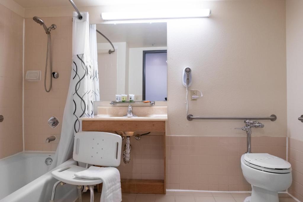 Glendale Hotel - 
