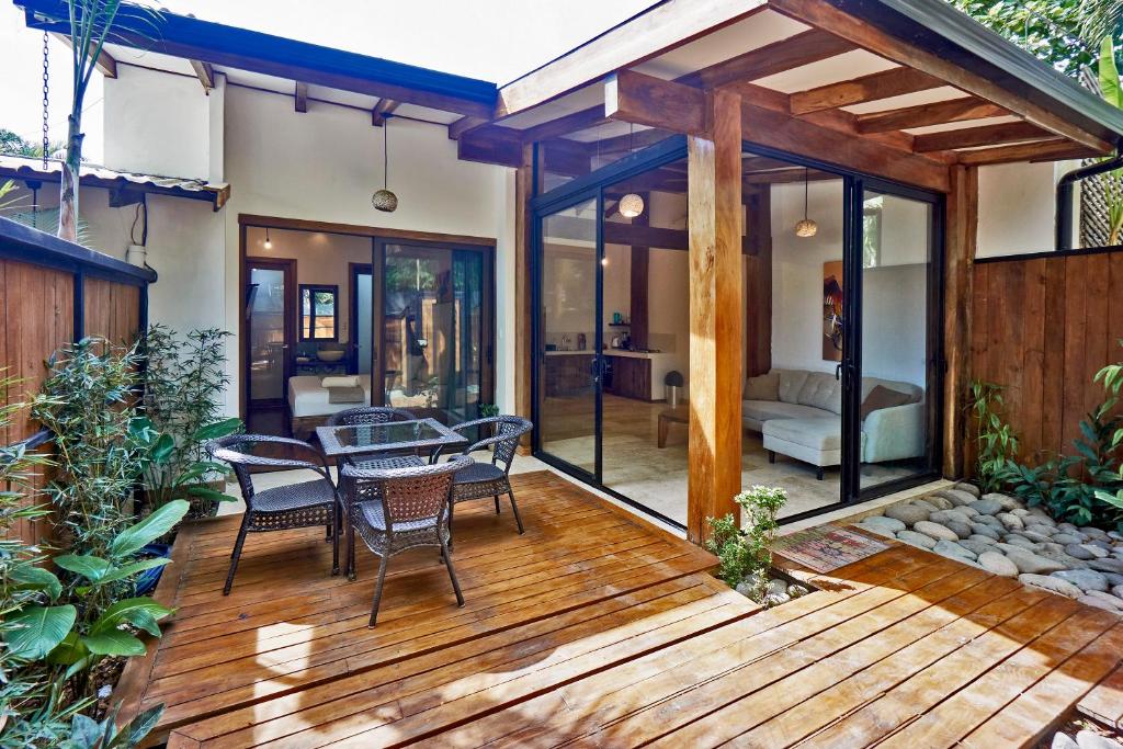 Casas Santa Teresa - Apartment With Balcony