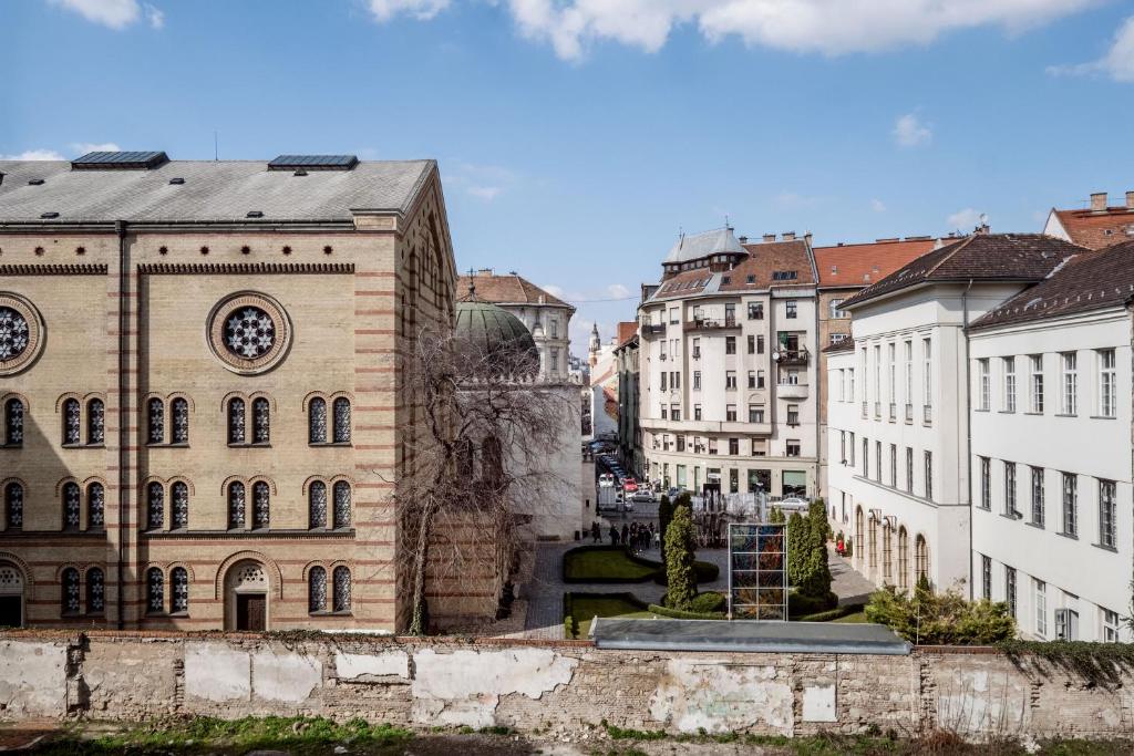Budova, v ktorej sa apartmán nachádza