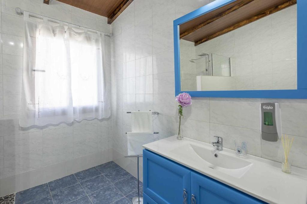 Koupelna v ubytování Casa Rural Maimones